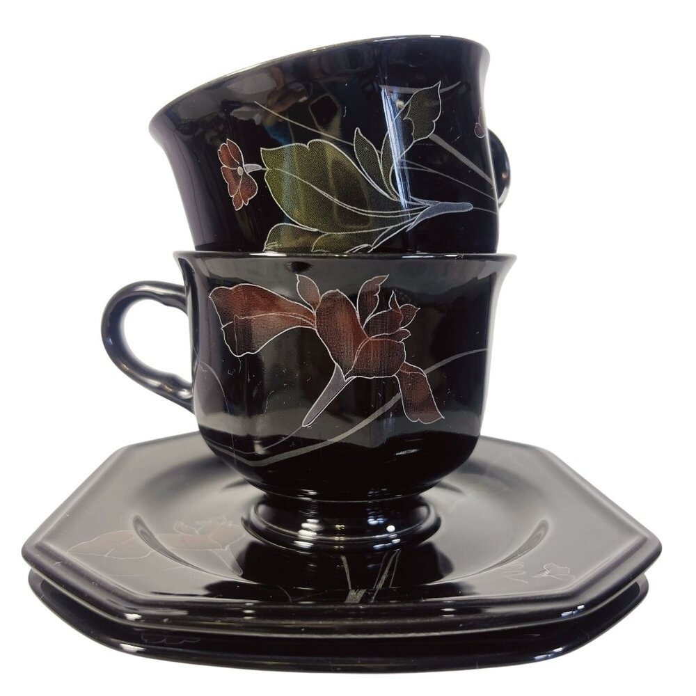 Mikasa F3024 Continental Ebony Fleur Footed Cup Octagonal Saucer 2 Sets‎
